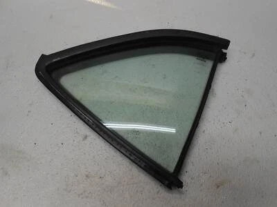 Nissan Versa 2014-2019 cuarto de cristal ventana conductor trasero izquierdo Foto 1 de 4