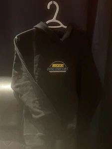 Sudadera con capucha Seek Discomfort Yes Theory - Siempre busca aventura Alien XS NUEVA CON ETIQUETAS - Imagen 1 de 2