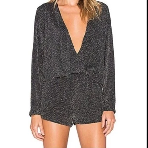Nordstrom Endless Rise Black Wrap Strampler & Silver Shimmer Size Medium - Bild 1 von 10