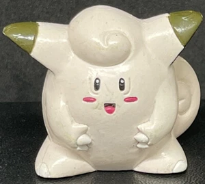 POKÉMON 1999 TOMY CLEFAIRY - Picture 1 of 2