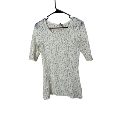 BKE Cream Lace Short Sleeve Sheer Floral Pattern Top Y2K Medium - Image 1 of 4