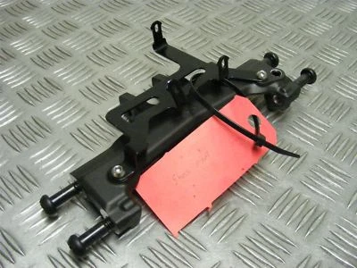 Yamaha XSR 900 XSR900 MTM850 ABS 2016 Rear Shock Top Mount Bracket 282 — 第 1/3 张图片