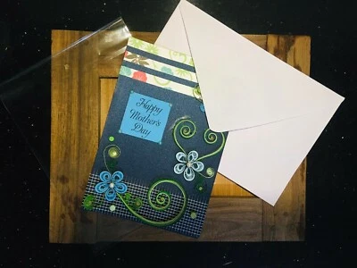 Tarjeta del Día de la Madre Quilling Papel Hecho a Mano Color Azul con Cubierta Ocasión Especial Foto 1 de 3