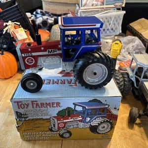 ERTL - TRATTORE MASSEY FERGUSON 1155 - 2000 Salone Nazionale dei Giocattoli Fattoria - 1/16, Nuovo - Foto 1 di 3
