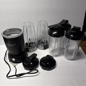 NutriBullet Balance NB-205 Blender Base W/ 2 Blades, 5 Cups & Lids - Picture 1 of 5