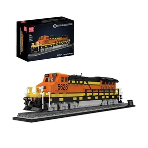 Mould King 12041 BNSF Railway Locomotive Model Building Set | 1,362 Pcs - Picture 1 of 6