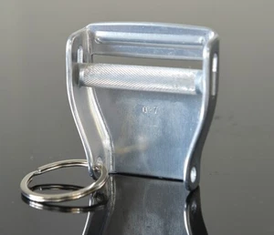 Key Belt Emirates B777 - - aus original safety belt - - Bild 1 von 2