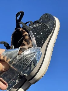 MICHAEL KORS Silver Snake Leopard Black Sparkle Sneakers UNIQUE Size 7 ❤️blt7m75 - Picture 1 of 16