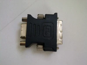 DVI-A male to female VGA adaptor - Picture 1 of 3