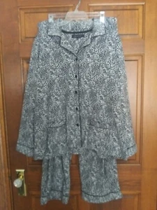 Anne Klein Womens XXL Pajamas Fleece Animal Print Gray Black 2XL - Picture 1 of 7