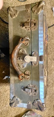 maleta baúl vintage Foto 1 de 4