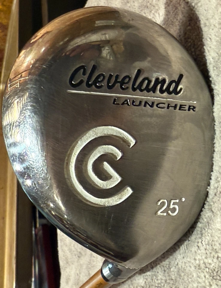 Cleveland Launcher 25 degree Metal Wood Graphite Gold S-Flex 65g Right Hand - Image 1 of 4
