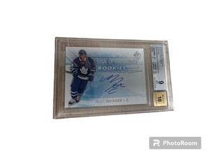 2016-17 SP Authentic Mitch Marner Sign Of The Times RC BGS 9