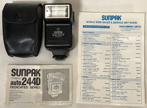 Canon Sunpak Shoe Mount Flash - Picture 1 of 12