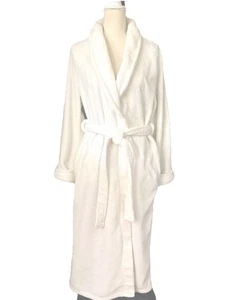 Delicates Women’s Long Plush Robe Sz M White Easy Care Excellent Condition - Picture 1 of 11