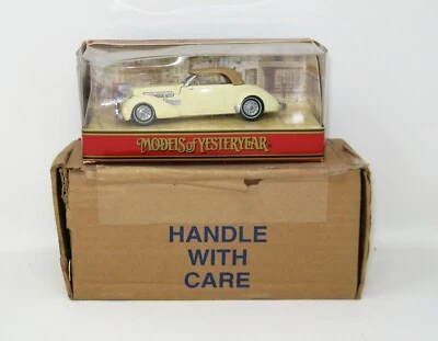 MATCHBOX MODELS OF YESTERYEAR 1:35 1937 CORD MODEL 812 PHAETON - Image 1 of 4