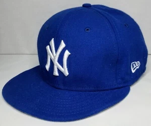 New York Yankees - New Era 59Fifty - Fitted Hat Size 7 5/8 - Royal Blue & White - Picture 1 of 6