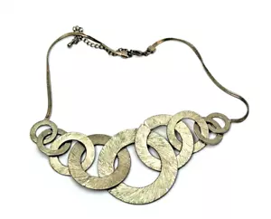Vintage Pendant Necklace Silver Tone Metal Interlocking Textured Discs - Picture 1 of 7