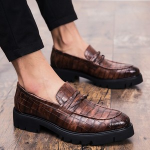 Las mejores ofertas en Zapatos de vestir marrón sin marca para hombres |  eBay