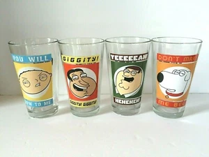 Family Guy Pint Glass Lot of 4 Heads Up 2012 Collectors Series TV Cartoon In Box - Foto 1 di 12