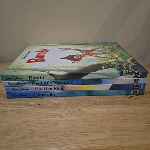 4x Disney's Mouse Works Vintage HC Bücher Bambi, Meremaid, Cinderelle, König der Löwen - Bild 1 von 16