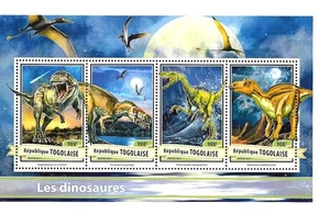 #30125 TOGO 2017 PREHISTORIC FAUNA DINOSAURS MINISHEET YV 5482-5 MNH - Picture 1 of 2