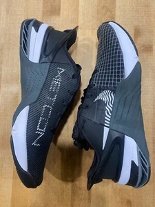 Nike Metcon 8 FlyEase Crossfit Shoes Black DO9388-001 Mens Size 8 - Picture 1 of 5