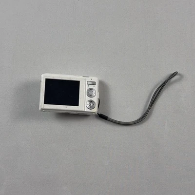 Sanyo VPC-S1285W White 12 MP Digital Camera - Parts Only *POWERS On* , Read* - Image 1 of 4