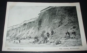 Antigua postal estilo foto real THE CLIFFS HUNSTANTON NORFOLK gente en la playa - Imagen 1 de 1