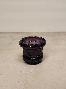 U4 St. Claire Style holly Pattern Amethyst Glass Toothpick Holder Gc2 - Bild 1 von 10
