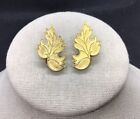 Vintage MMA Metropolitan Museum of Art Gold Tone Leaf Clip Earrings C002