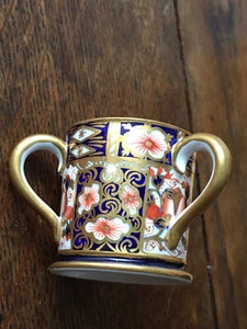 Vintage Royal Crown Derby Imari Small Loving Cup Three Handles Pattern No 2451 - Picture 1 of 5