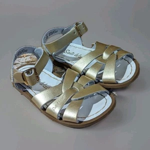 Salt Water Sandals by Hoy Shoe Girl’s Gold Size 8 Model 820 Metallic - Picture 1 of 4