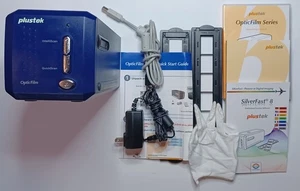 Plustek OpticFilm 8100-35mm Slide & Film Scanner 7200 DPI 48-bit - Picture 1 of 10