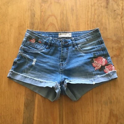 Angel Kiss Blue Denim Floral Jean Shorts Women's Size 3  24W Mid Rise Distressed - Image 1 of 4