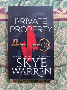 Private Property - Skye Warren Signed - Picture 1 of 4