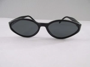 Vintage Y2K Damen kleine schwarze Cat Eye Sonnenbrille - Bild 1 von 3
