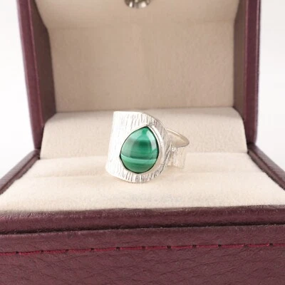 Malachite Gemstone 925 Sterling Silver Ring Handmade Jewelry Gift For Women - Image 1 of 3