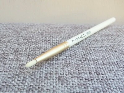 1x MAC 209SE Eye Liner Brush, Travel Size, Brand New! 100% Genuine!! - Image 1 of 4