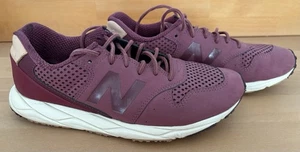 NEW BALANCE Damen Laufschuh Gr. 40 WRT96TNC Lifestyle Sneaker Burgund WildlederM - Bild 1 von 8