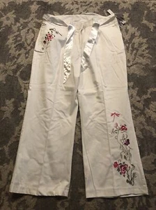 Coast to Coast 16 White Embroider Beachcomber Pants Ev - Picture 1 of 7