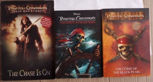 Pirates Of The Caribbean Dead Mans Chest Curse Of The Black Pearl Movie Book Lot - Picture 1 of 12