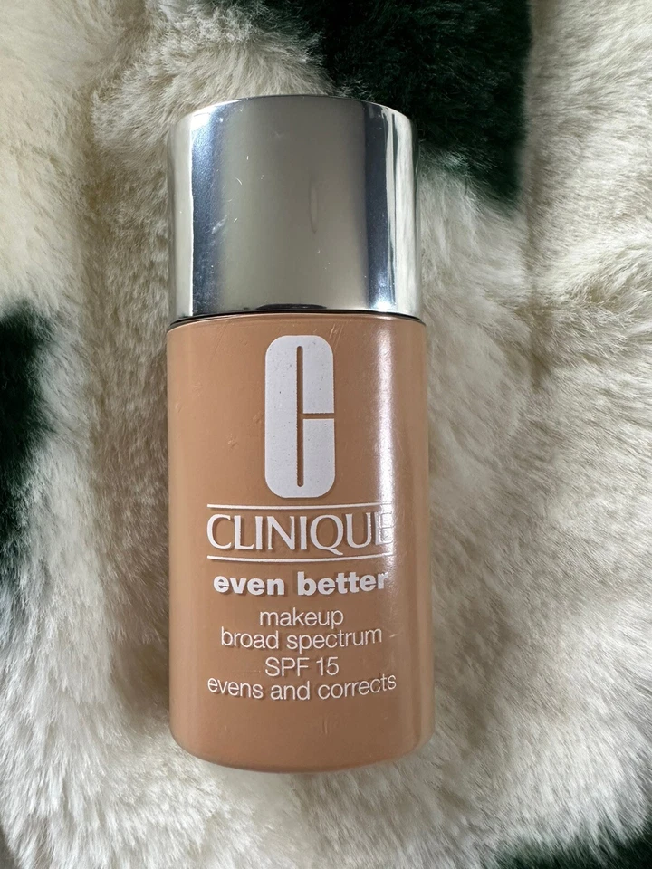 Clinique Even Better Makeup SPF 15 Evens & Corrects - WN 110 CHESTNUT - 1oz NEW - Image 1 of 1