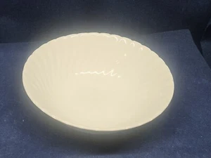 2003 Johnson Brothers Ironstone 1883 Stamp "Regency White" Round Serving Bowl LN - Picture 1 of 6