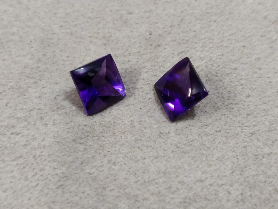 6 mm Buff top Square Natural African Amethyst pair matching stones Clean clarity - Image 1 of 4