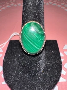 Green Malachite Oval Stone, SS925, Ring Size 9 - Picture 1 of 3