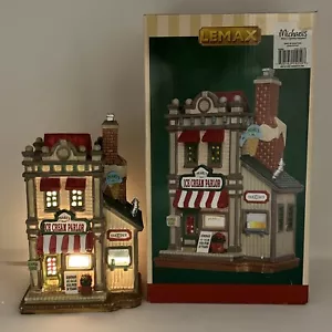 Casa de pueblo de Navidad LEMAX Pearl's Ice Cream Parlor 2008 edificio iluminado - Imagen 1 de 20