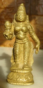 Antigua Figura Pequeña Estatua del Dios Hindi de Bronce India Lakshmi del Siglo XIX - Imagen 1 de 12