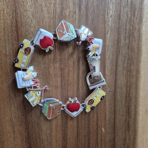 Lehrer Schüler Bettelarmband Silber Kette Schulbus Bleistift Apfel Bücher - Bild 1 von 7