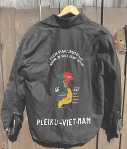Vintage 60s Vietnam War Souvenir Jacket Pleiku 66-67 Stitched HTF - Picture 1 of 17